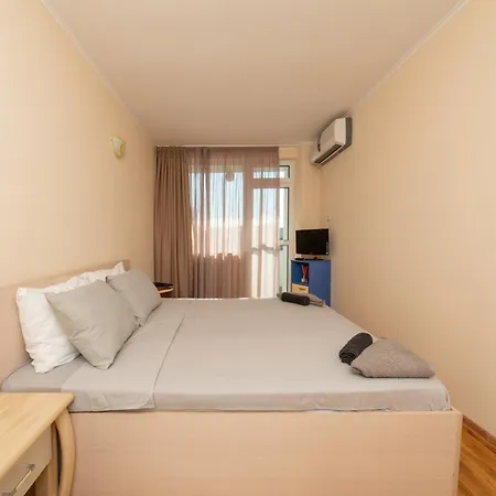 Boris Garden Comfort Appartement *