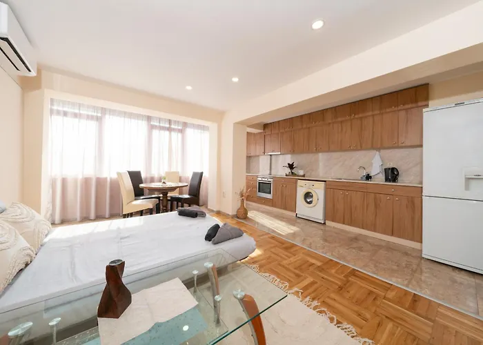 Апартамент Boris Garden Comfort