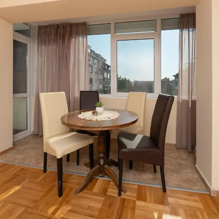 Apartment Boris Garden Comfort Burgas